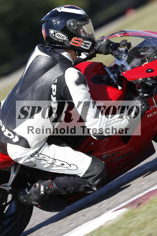 Archiv-2025/49 26.08.2025 Cornu Master School ADR/blau-bleu/5